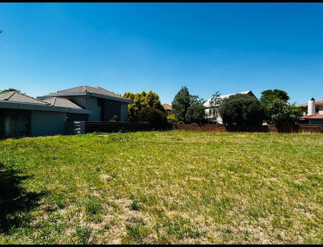 LAND FOR SALE IN SILVER LAKES